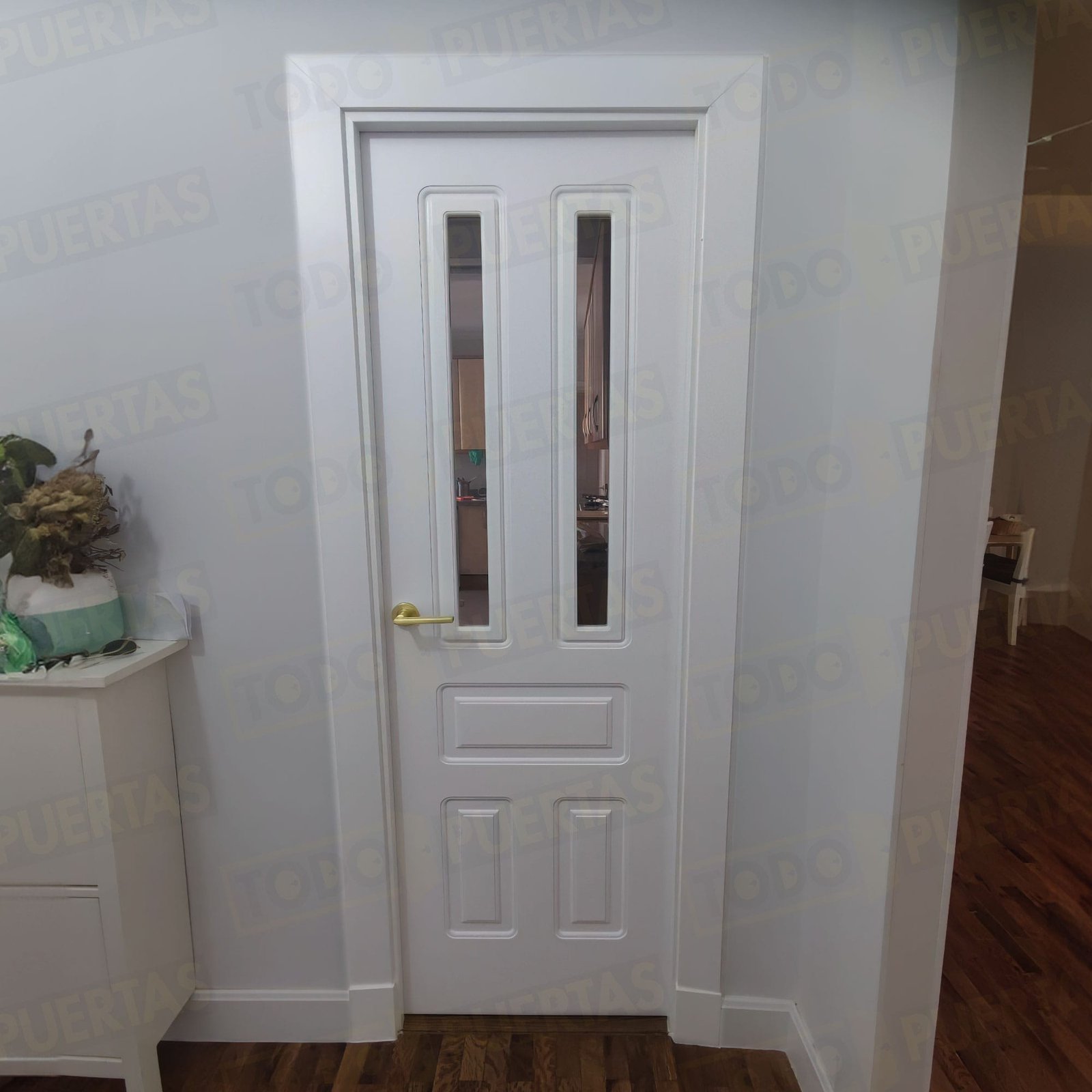 Foto Puertas Lacadas Blancas Rústicas cliente 12